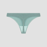 Clara String