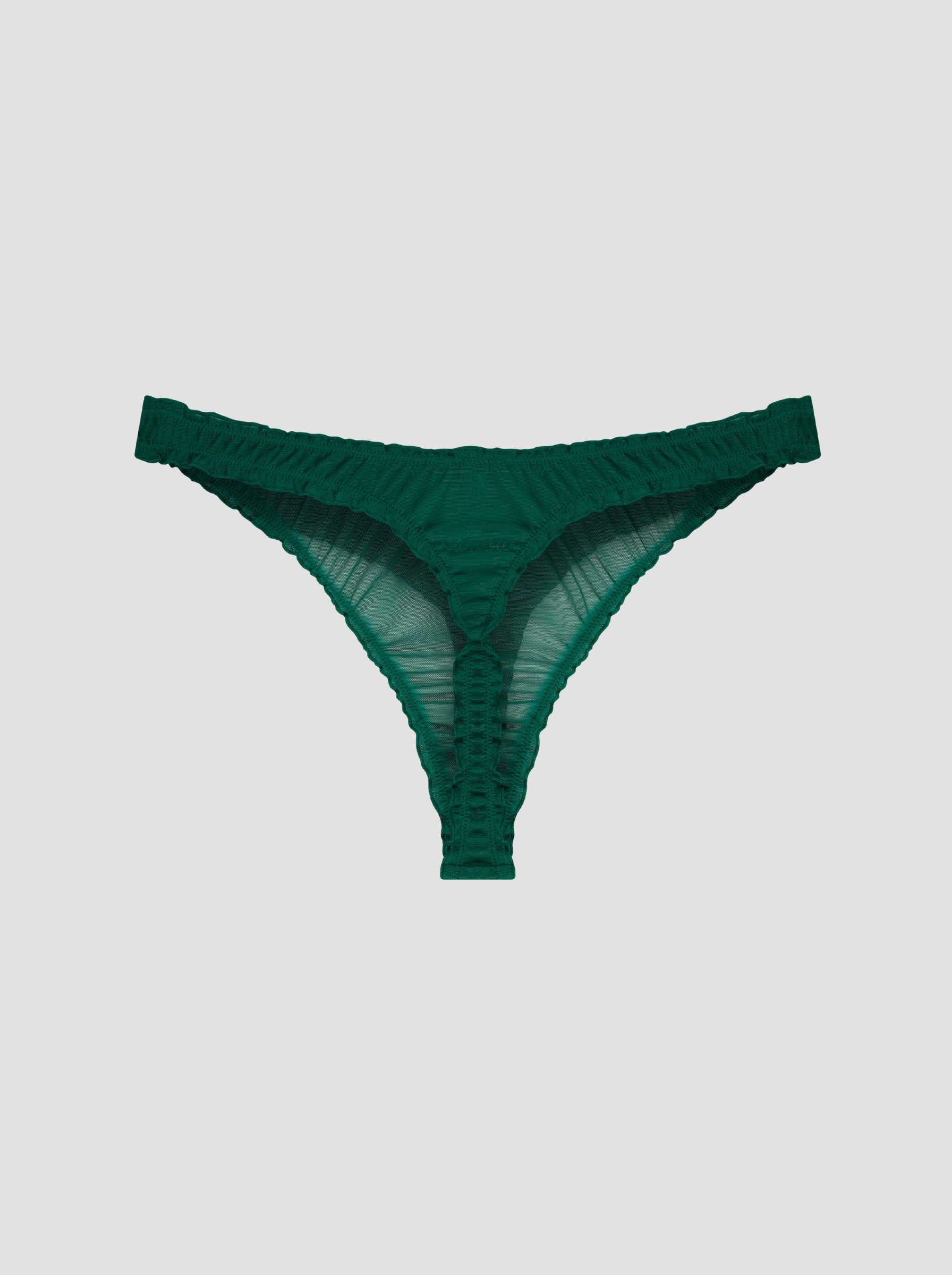Amour String